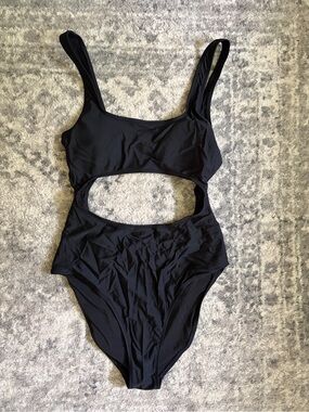 Aerie cut out one piece swimsuit